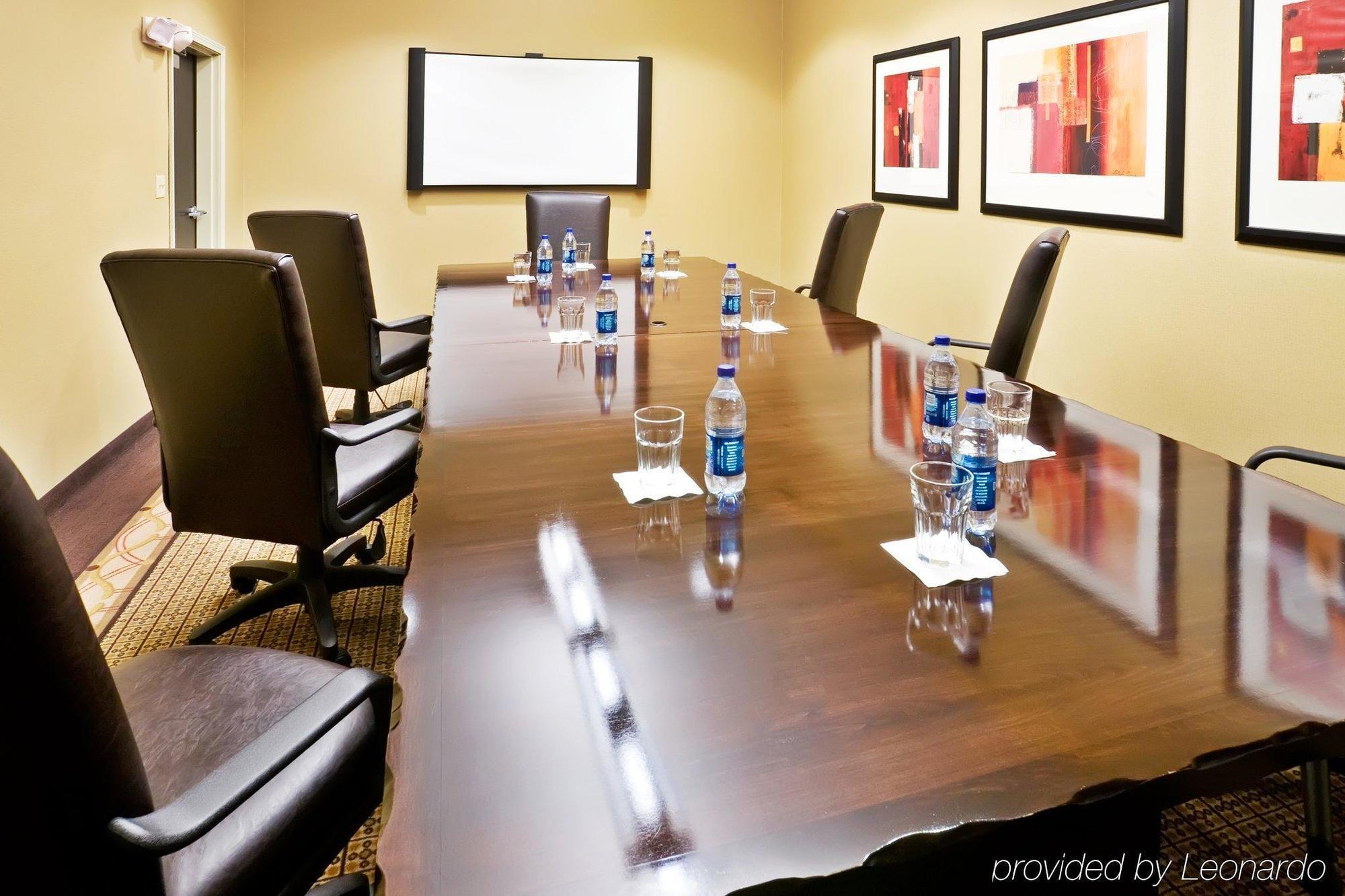 Springhill Suites By Marriott Denton Konforlar fotoğraf