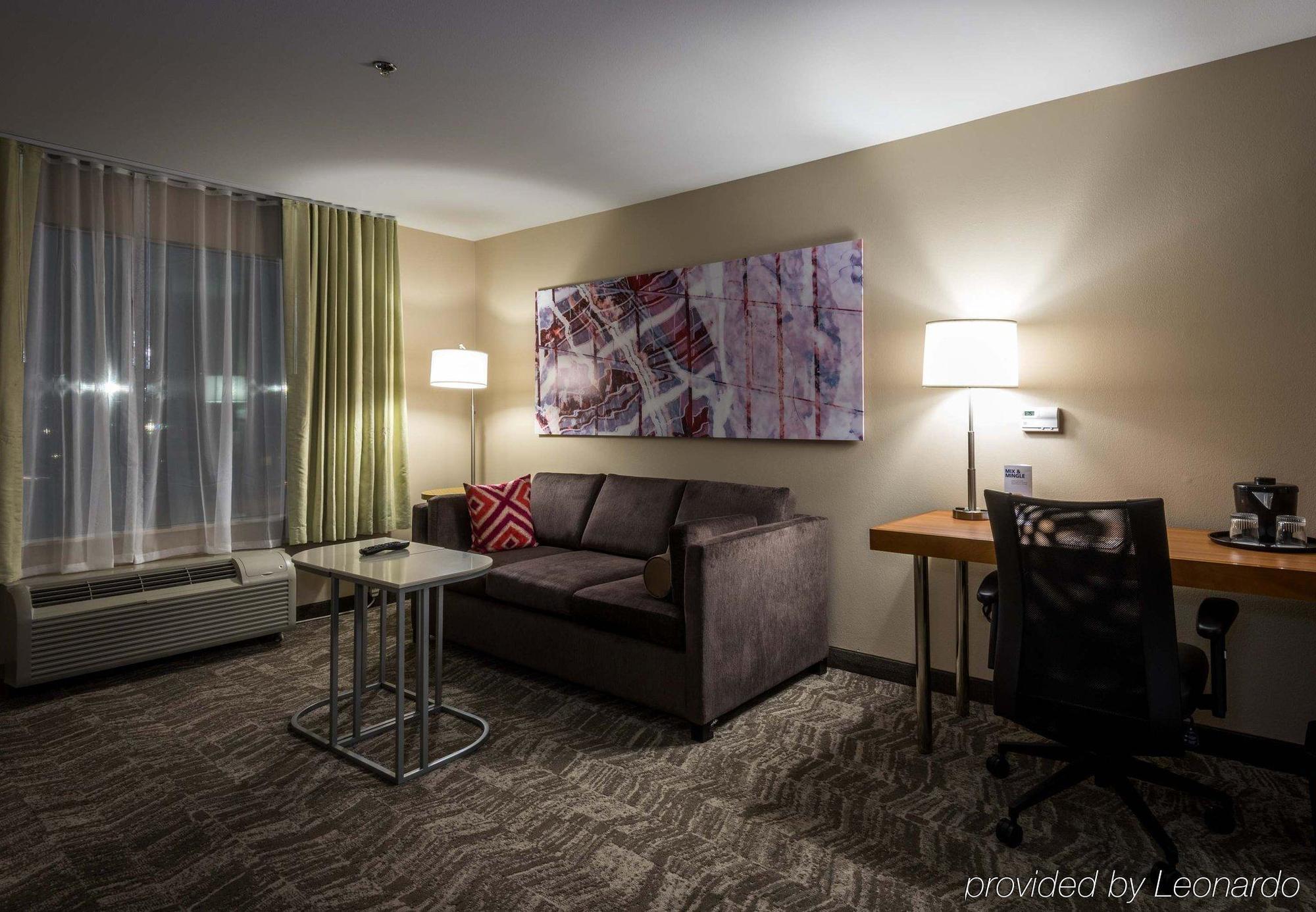 Springhill Suites By Marriott Denton Dış mekan fotoğraf