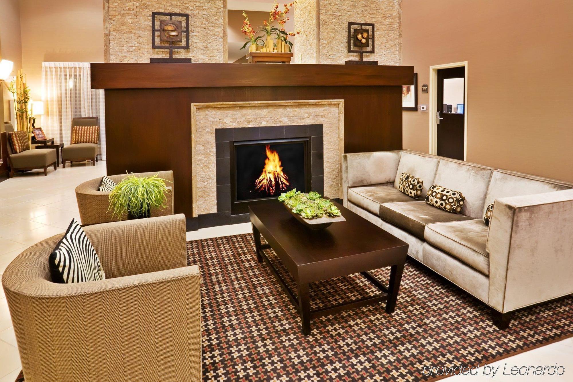 Springhill Suites By Marriott Denton İç mekan fotoğraf