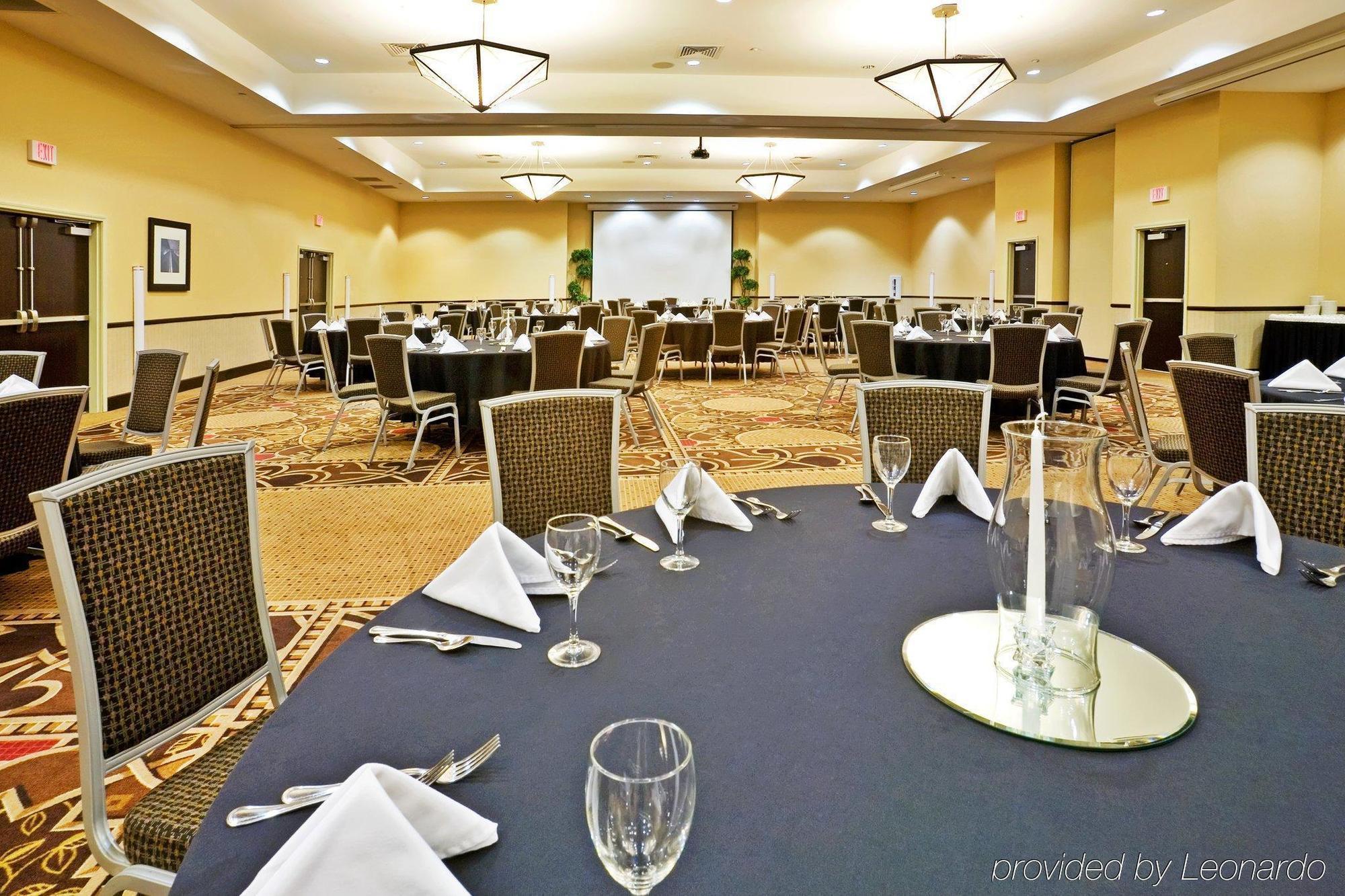 Springhill Suites By Marriott Denton Restoran fotoğraf